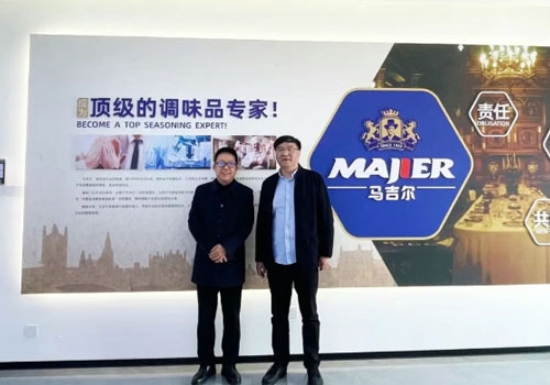 热烈欢迎高新区管委会人大工委副主任王志一行，莅临郑州马吉尔食品有限公司参观调研！